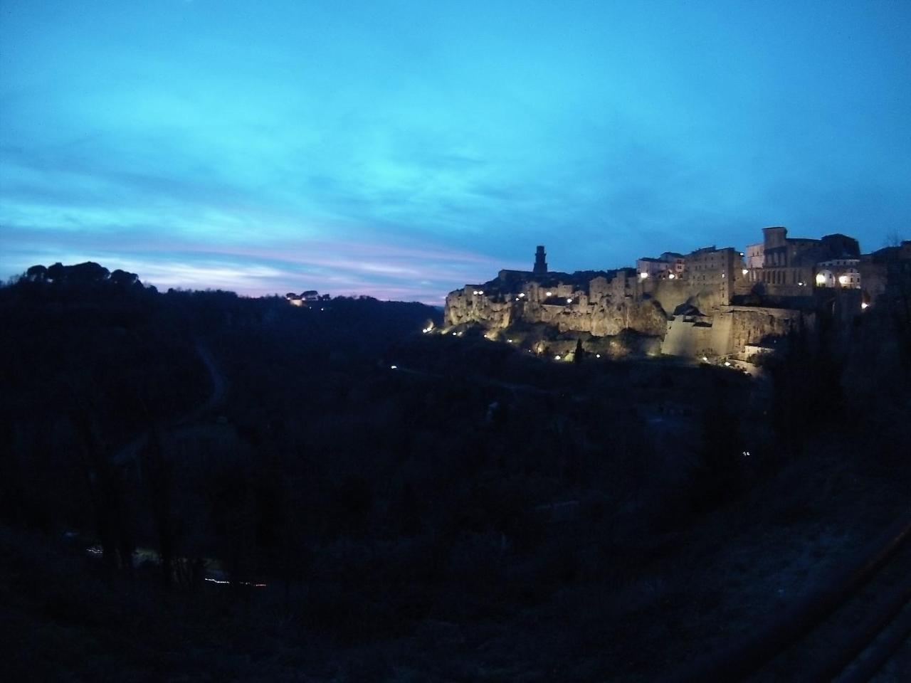 Dolce Vita Assedio Pitigliano Bagian luar foto